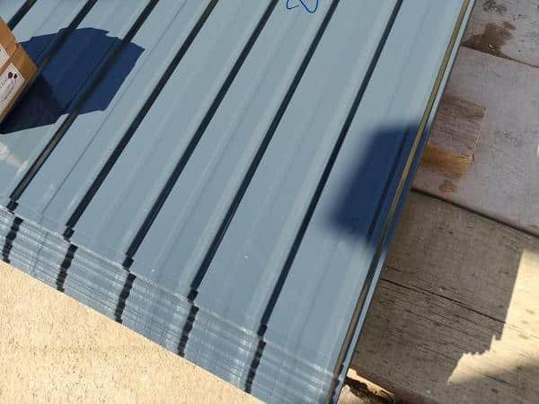 Grey color coated corrugated steel plate Гофрированная стальная пластина серого цвета с покрытием
